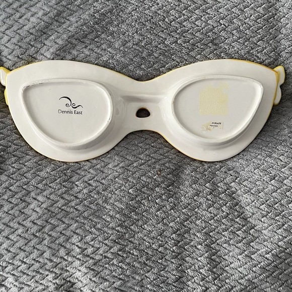 Dennis East 2004 Chip And Dip Sunglasses With Butterflies Ceramic 14"x1.5" - Picture 5 of 7